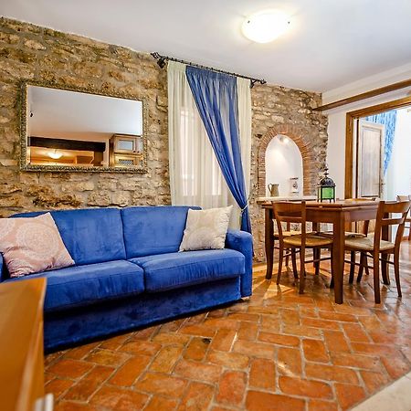 Apartments Casa Rubeus Ρόβινι Εξωτερικό φωτογραφία