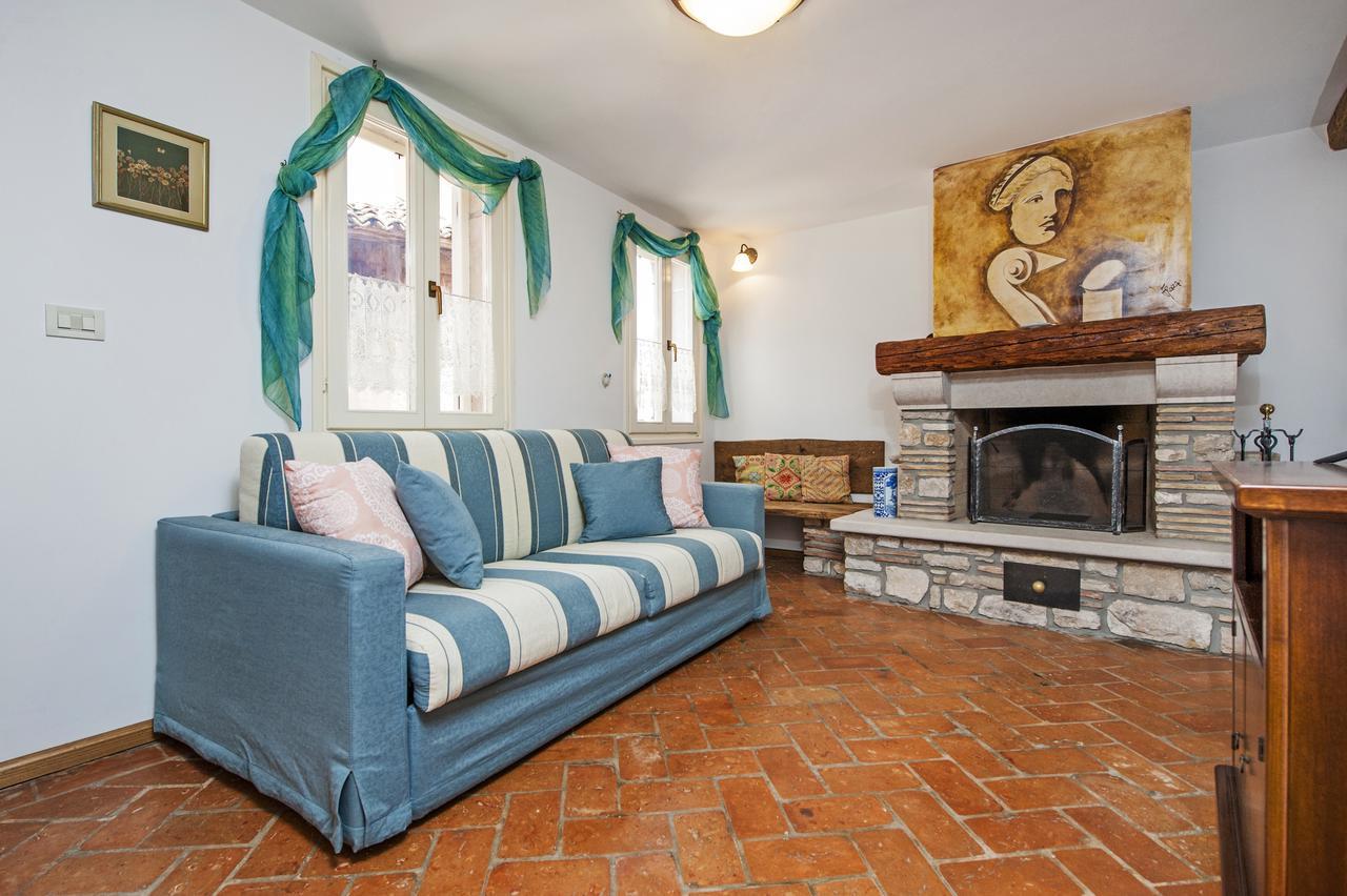 Apartments Casa Rubeus Ρόβινι Εξωτερικό φωτογραφία